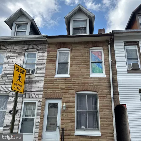 750 Lance Pl, Reading, PA 19604