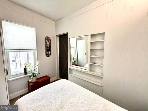 Bedroom - 1130 Oley St, Reading, PA 19604 photo 7 of 10