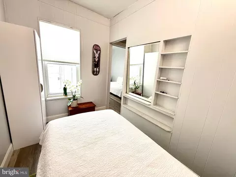 Bedroom - 1130 Oley St, Reading, PA 19604 photo 6 of 10