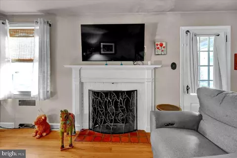 508 Sherwood St, Reading, PA 19607 photo 8