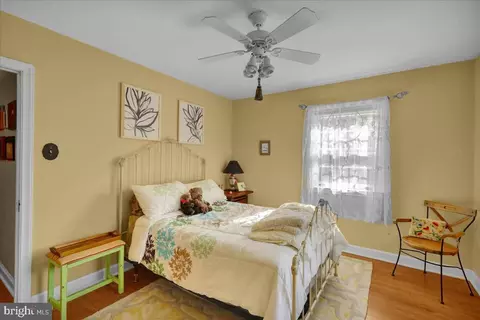 508 Sherwood St, Reading, PA 19607 photo 17