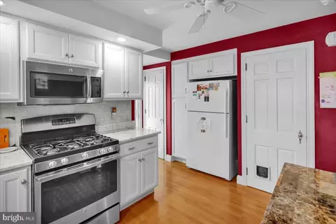 508 Sherwood St, Reading, PA 19607 photo 12