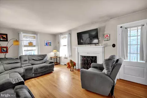 508 Sherwood St, Reading, PA 19607 photo 7