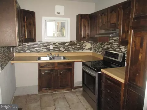 Kitchen - 907 Locust St, Reading, PA 19604 photo 1 of 1
