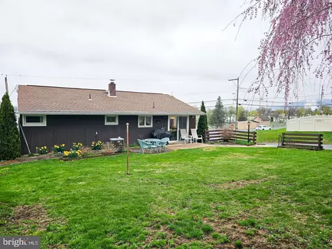 914 Upland Ave, Reading, PA 19607 photo 24