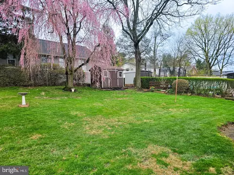 914 Upland Ave, Reading, PA 19607 photo 20