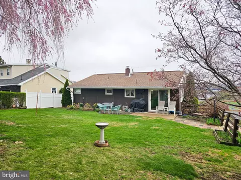 914 Upland Ave, Reading, PA 19607 photo 25