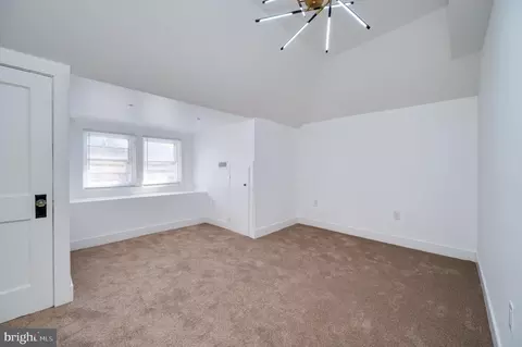 Bedroom - 308 State St, Reading, PA 19607 photo 3 of 4