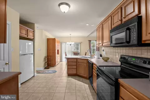 635 Ebersole Rd, Reading, PA 19605 photo 15