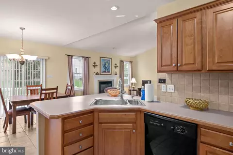 635 Ebersole Rd, Reading, PA 19605 photo 14
