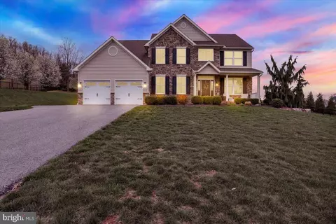 105 Great Bend Way, Reading, PA 19608
