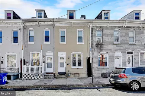 152 W Green St, Reading, PA 19601