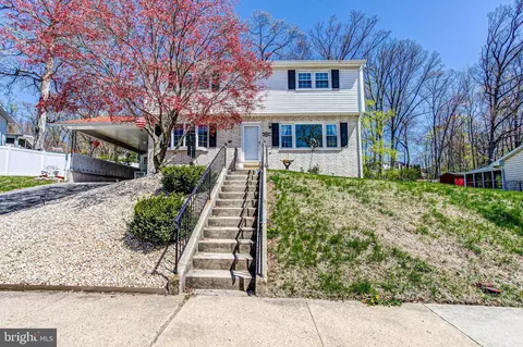 Exterior - 3903 Kline Ave, Reading, PA 19606 photo 2 of 14