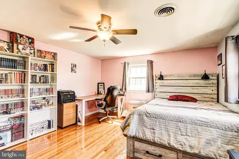 Bedroom - 3903 Kline Ave, Reading, PA 19606 photo 10 of 11