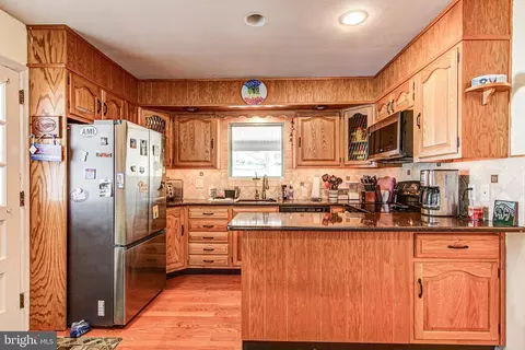 Kitchen - 3903 Kline Ave, Reading, PA 19606 photo 2 of 5