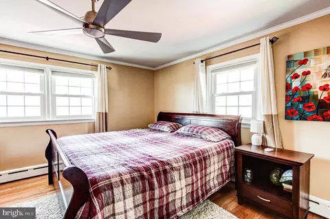 Bedroom - 3903 Kline Ave, Reading, PA 19606 photo 7 of 11