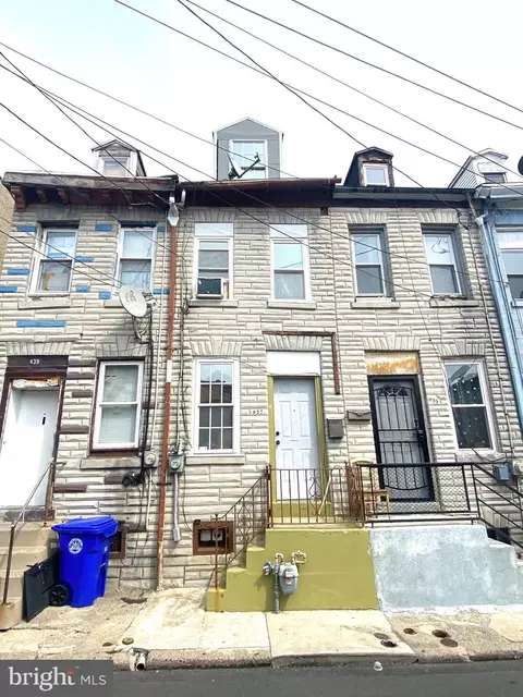 437 Cedar St, Reading, PA 19601