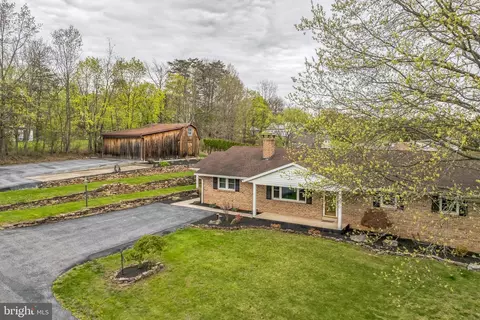 47 Pine Ave, Birdsboro, PA 19508