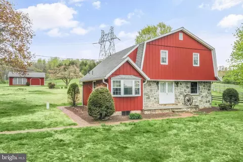 19 Hoyle Ln, Mohnton, PA 19540