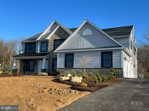 255 Gaul Rd, Sinking Spring, PA 19608