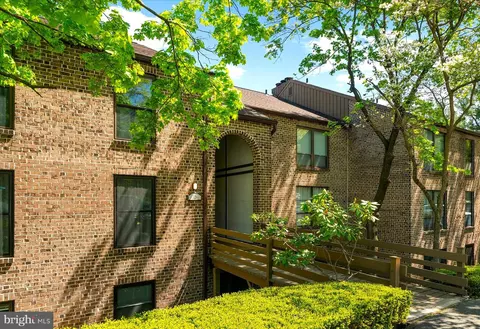 15 C Fairway Rd, Reading, PA 19607