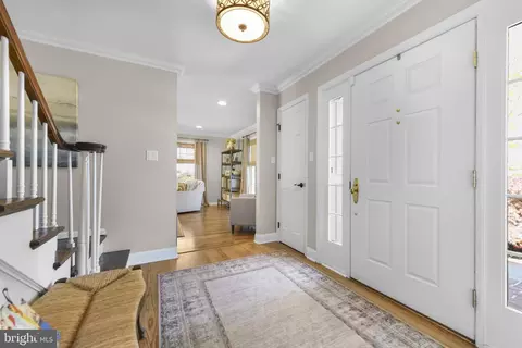 530 Arrowhead Trl, Sinking Spring, PA 19608 photo 3