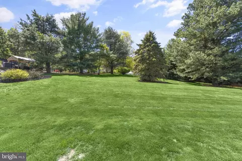 530 Arrowhead Trl, Sinking Spring, PA 19608 photo 40