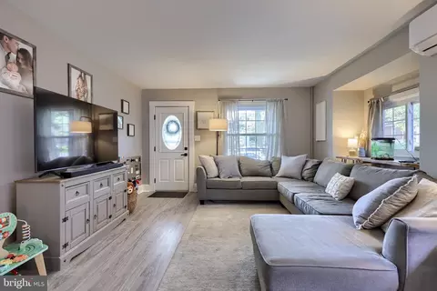 203 Intervilla Ave, Reading, PA 19609 photo 7