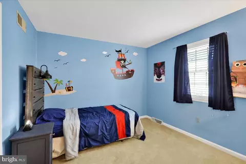 Bedroom - 904 Cacoosing Dr, Reading, PA 19608 photo 5 of 10