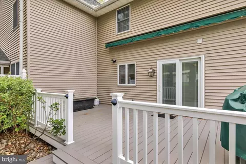 Exterior - 904 Cacoosing Dr, Reading, PA 19608 photo 6 of 8