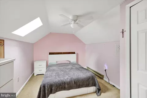 Bedroom - 904 Cacoosing Dr, Reading, PA 19608 photo 7 of 10
