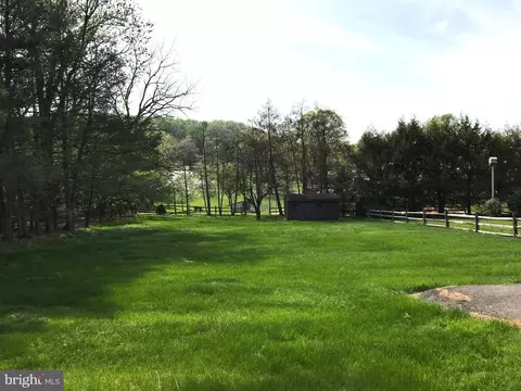 211 New Castle Dr, Reading, PA 19607 photo 52