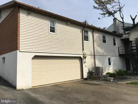 211 New Castle Dr, Reading, PA 19607 photo 54