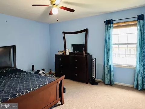 8 Nancy Cir, Reading, PA 19606 photo 27