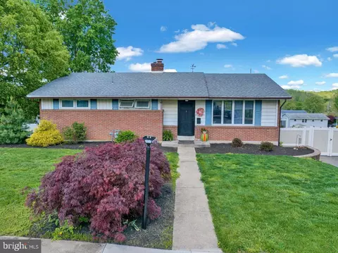 213 Wentz St, Kutztown, PA 19530