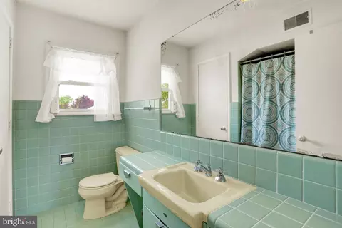 305 Lynoak Ave, Reading, PA 19607 photo 22