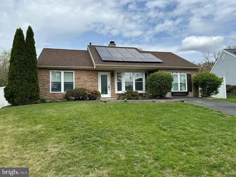 4661 N Pheasant Run N, Reading, PA 19606