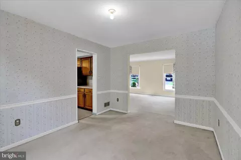 1857 S Mountain Dr, Reading, PA 19608 photo 8