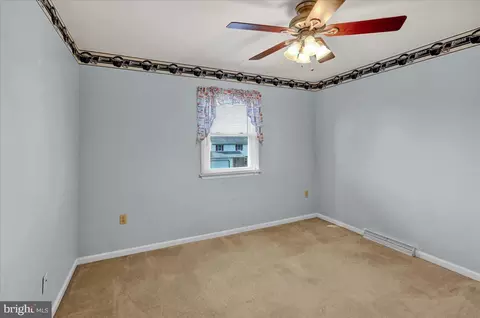 1857 S Mountain Dr, Reading, PA 19608 photo 23