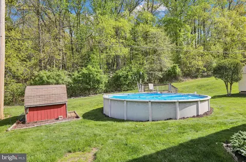 1857 S Mountain Dr, Reading, PA 19608 photo 38
