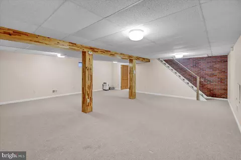 1857 S Mountain Dr, Reading, PA 19608 photo 27
