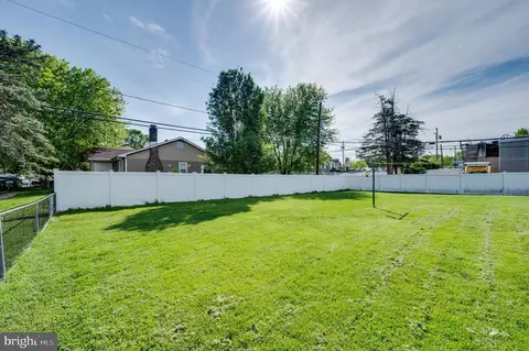 Exterior - 97 Summit Ave, Reading, PA 19607 photo 1 of 3