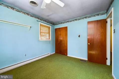 Bedroom - 97 Summit Ave, Reading, PA 19607 photo 2 of 4