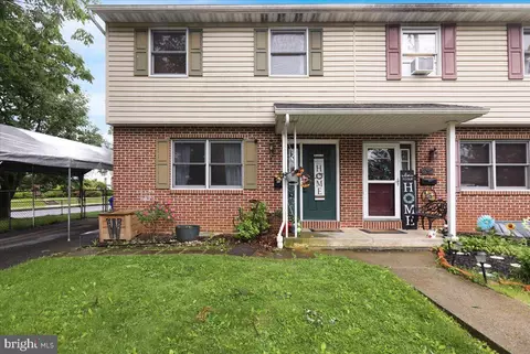 264 Arlington St, Reading, PA 19611