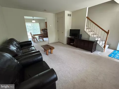 349 Oneida Dr, Sinking Spring, PA 19608 photo 10