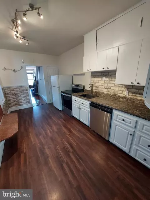 369 Hazel St, Reading, PA 19611 photo 10