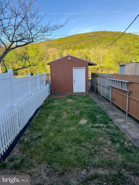 369 Hazel St, Reading, PA 19611 photo 21