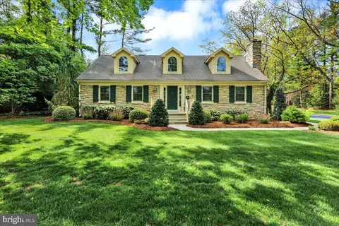 2 Cardinal Rd, Wyomissing, PA 19610