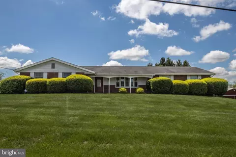 2242 Old Route 22, Lenhartsville, PA 19534