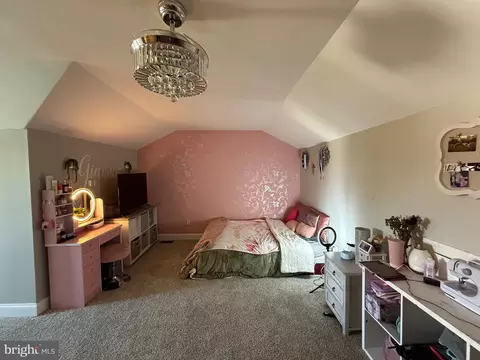 27 Bishop Pine Rd, Barto, PA 19504 photo 18